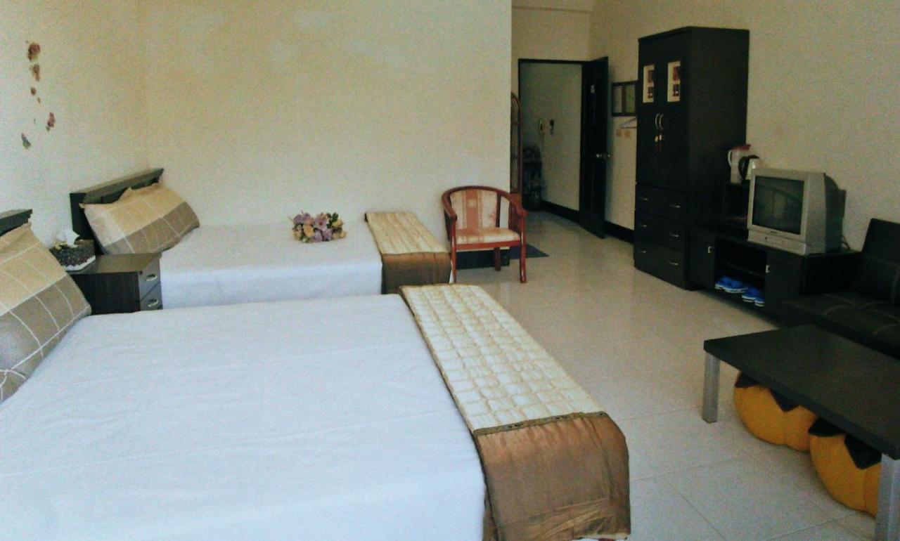 Chulu Wenxin Xiao Zhan Homestay Bagian luar foto
